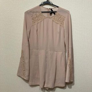 【美品】BCBG ビーシービージー　オールインワン　ピンクベージュ