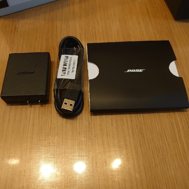 BOSE(ボーズ)のBOSE Soundlink Revolve スマホ/家電/カメラのオーディオ機器(ポータブルプレーヤー)の商品写真