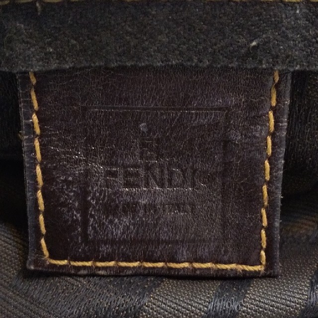 FENDI(フェンディ)のフェンディ ポーチ レディースのファッション小物(ポーチ)の商品写真