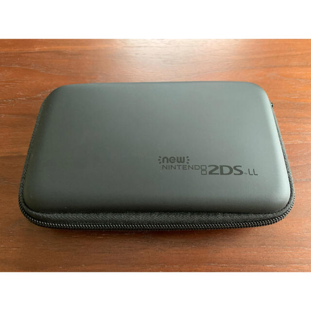 ニンテンドー2DS(ニンテンドー2DS)のNewニンテンドー2DS LL　ドラゴンクエスト はぐれメタルエディション エンタメ/ホビーのゲームソフト/ゲーム機本体(携帯用ゲーム機本体)の商品写真