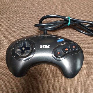 セガ(SEGA)のメガドライブ　コントローラー(家庭用ゲーム機本体)