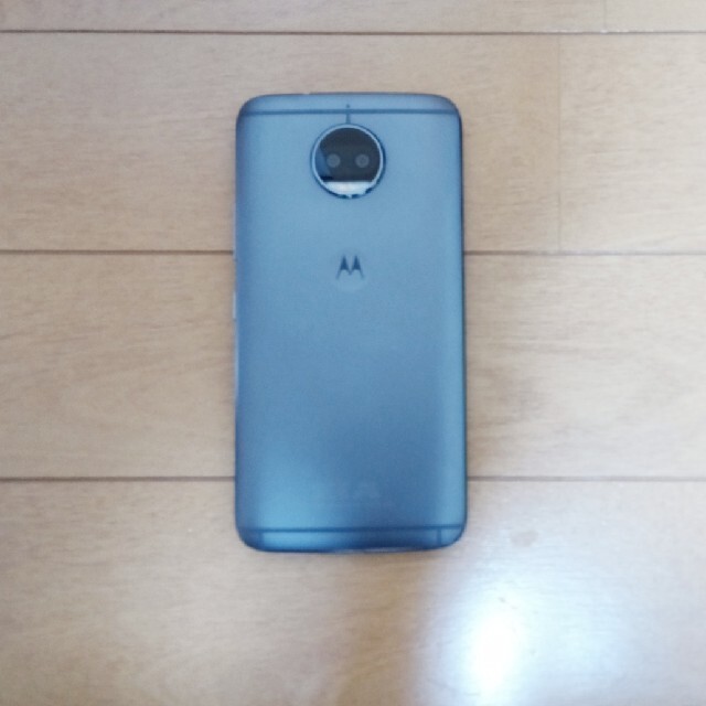 Motorola(モトローラ)の【値下げ】moto g5s PLUS モトローラ SIMフリー スマホ/家電/カメラのスマートフォン/携帯電話(スマートフォン本体)の商品写真