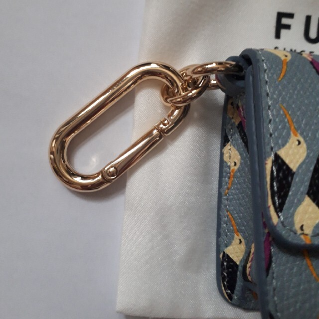 Furla(フルラ)のFURLA　1927 ミニチュアバッグ　バード　チャーム　新品未使用 レディースのアクセサリー(チャーム)の商品写真