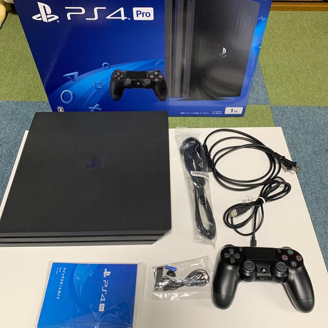 PlayStation4(プレイステーション4)のSONY PlayStation4 Pro 本体  CUH-7000BB01 エンタメ/ホビーのゲームソフト/ゲーム機本体(家庭用ゲーム機本体)の商品写真