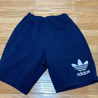 アディダス(adidas)のadidas ハーフパンツ(パンツ/スパッツ)