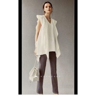 フォクシー(FOXEY)のフォクシー アディアム ブラウス Crepe Flounce Blouse(シャツ/ブラウス(半袖/袖なし))