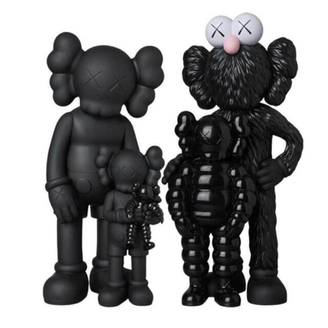 KAWS TOKYO FAMILY BLACK