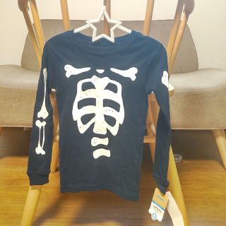 カーターズ(carter's)の🎃ハロウィンに最適🎃【新品・未使用】子供用ロンティー(Tシャツ/カットソー)