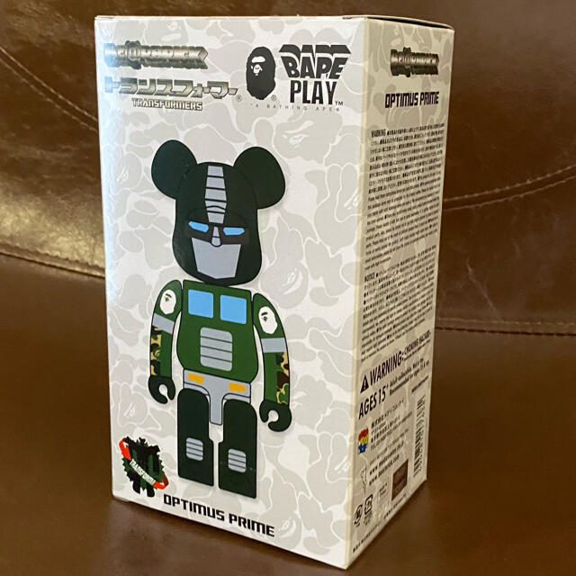 A BATHING APE X BE@RBRICK X TRANSFORMERS