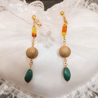 ハンドメイド ピアス イヤリング グリーン ブラウン ゴールド 大ぶり(イヤリング)