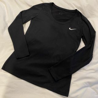 ナイキ(NIKE)のNIKE DRYFIT 長袖 カットソー トレーニングウェア(トレーニング用品)