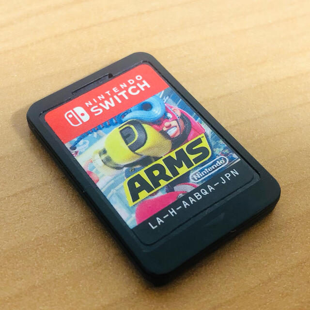 Nintendo Switch(ニンテンドースイッチ)のSwitch アームズ ARMS エンタメ/ホビーのゲームソフト/ゲーム機本体(家庭用ゲームソフト)の商品写真