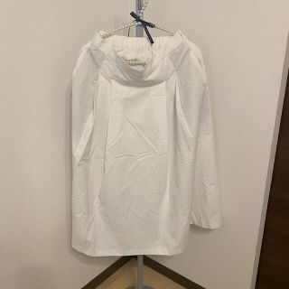 ユニクロ(UNIQLO)の【新品】ユニクロ・スカート(ひざ丈スカート)