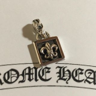 クロムハーツ(Chrome Hearts)のクロムハーツ　フレームド　フレア　ユリ　ネックレス(ネックレス)