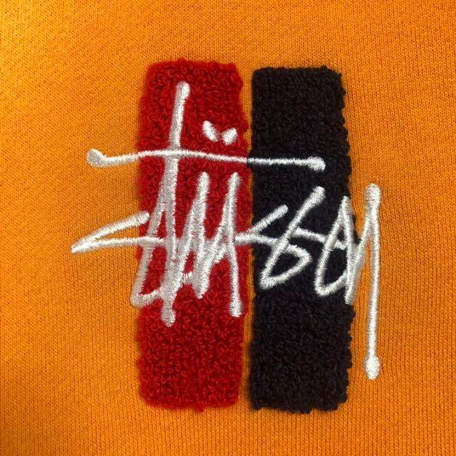 【東海オンエアてつや着用】STUSSY パイル センター刺繍ロゴ パーカー 希少 【東海オンエアてつや着用】STUSSY パイル センター刺繍ロゴ パーカー 希少