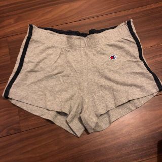 チャンピオン(Champion)のchampion レディースM〜L(ショートパンツ)