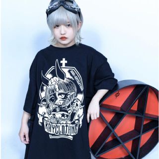 ミルクボーイ(MILKBOY)の「aoba.×KRY超」  オーバーサイズ BIGTシャツ　新品　　ブラック(Tシャツ(半袖/袖なし))