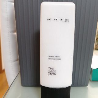 ケイト(KATE)のケイト　フェイス&ネックホワイター　2回のみ使用(化粧下地)