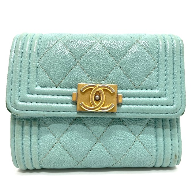 注目ショップ CHANEL - ブルー ミントブルー キャビアスキン 3つ折り