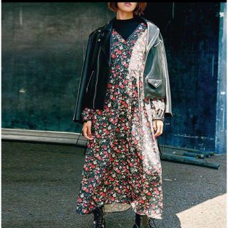 マウジー(moussy)のmoussy フラワープリントマキシドレス(ロングワンピース/マキシワンピース)