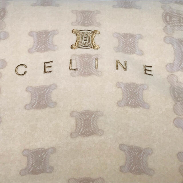 celine(セリーヌ)のセリーヌ　ソフトコットンシーツ　綿100% インテリア/住まい/日用品の寝具(シーツ/カバー)の商品写真