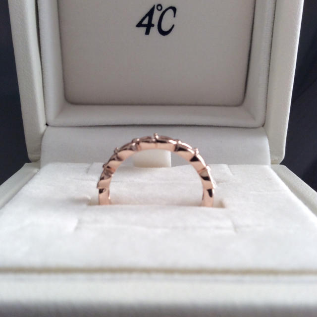 4℃(ヨンドシー)の【最終価格】4℃ ダイヤリング レディースのアクセサリー(リング(指輪))の商品写真