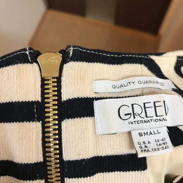 GREED(グリード)のグリードインターナショナル  ボーダー　ノースリーブ　トップス レディースのトップス(カットソー(半袖/袖なし))の商品写真