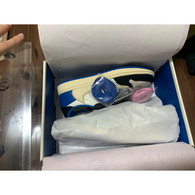 Nike AirJordan1 Low1 4