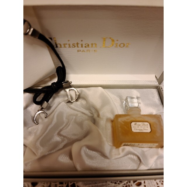 Christian Dior(クリスチャンディオール)のChristian Dior クリスチャンディオール レザー ブレスレット レディースのアクセサリー(ブレスレット/バングル)の商品写真