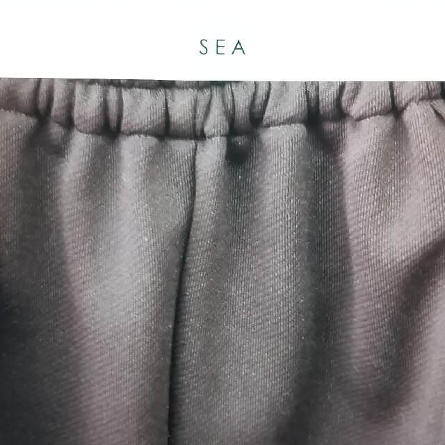 SEA(シー)のSEA rie ジャージィージートラウザーズパンツ レディースのパンツ(カジュアルパンツ)の商品写真