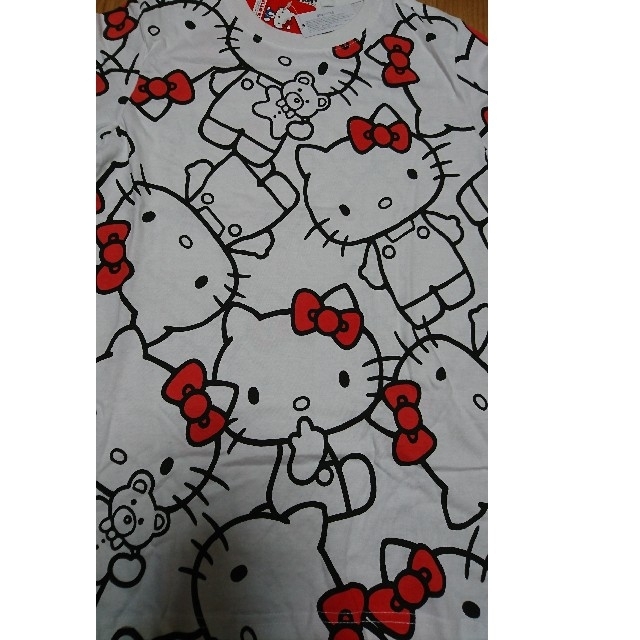 サンリオ(サンリオ)のキティ シャツ レディースのトップス(Tシャツ(半袖/袖なし))の商品写真