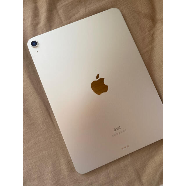 iPad(アイパッド)の【超美品】iPad Air (第4世代) 64GB Wi-Fiモデル シルバー スマホ/家電/カメラのPC/タブレット(タブレット)の商品写真