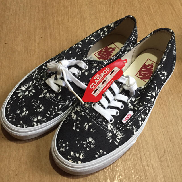 VANS オーセンティック 黒 花柄 バンズ オールスター コンバース スクール