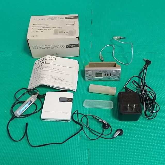 SHARP MDウォークマン MDプレーヤー DMC-M55 妖しい 動作確認済 SHARP MDウォークマン MDプレーヤー DMC-M55 妖しい 動作確認済