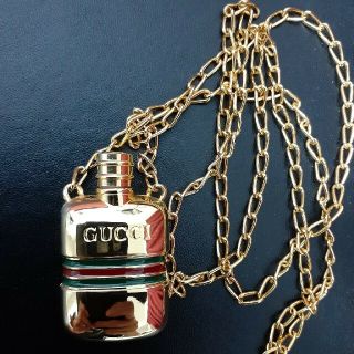 グッチ 香水 ネックレスの通販 27点 | Gucciのレディースを買うならラクマ