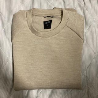 ユニクロ(UNIQLO)のユニクロ　Mサイズ　スウェット(スウェット)