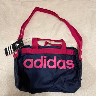 アディダス(adidas)のadidas  ミニダッフルバッグ　<新品>(ショルダーバッグ)