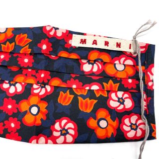 マルニ(Marni)のマルニ　MARNI マスクカバー　花柄　ネイビー　オレンジ　ブランドマスク(その他)