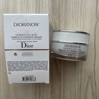 Dior 　スノーブライトニングモイストクリーム　50ml