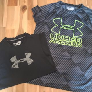 アンダーアーマー(UNDER ARMOUR)のUNDER ARMOUR二点set(Tシャツ/カットソー)