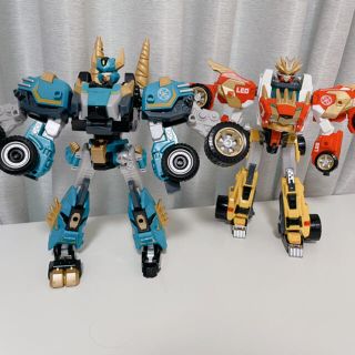 タカラトミー(Takara Tomy)のトミカ　アースグランナー　5体セット(キャラクターグッズ)