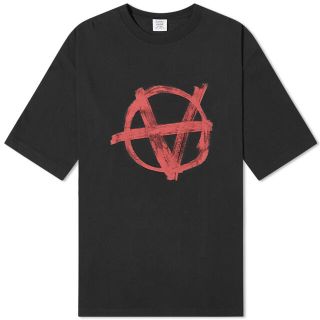 【値下げ】VETEMENTS OVERSIZED ANARCHY TEE(Tシャツ/カットソー(半袖/袖なし))