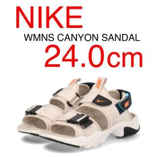 ナイキ(NIKE)のNIKE ナイキ キャニオン　サンダル　24.0cm ウィメンズ　ベージュ(サンダル)