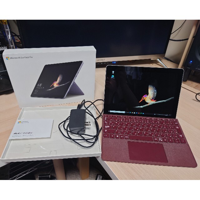 Microsoft(マイクロソフト)の【本日完全終了】Surface Go(SSD128GBモデル)訳あり品 スマホ/家電/カメラのPC/タブレット(ノートPC)の商品写真