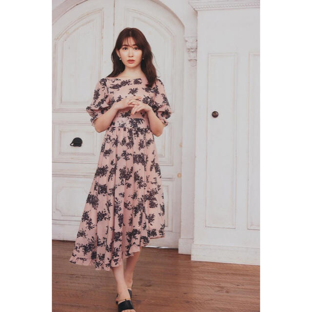 Asymmetrical Floral Dress ❤︎ herlipto