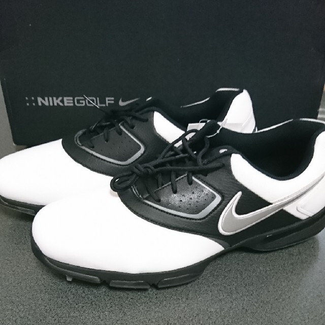 即決！未使用品！NIKE  GOLFシューズゴルフ