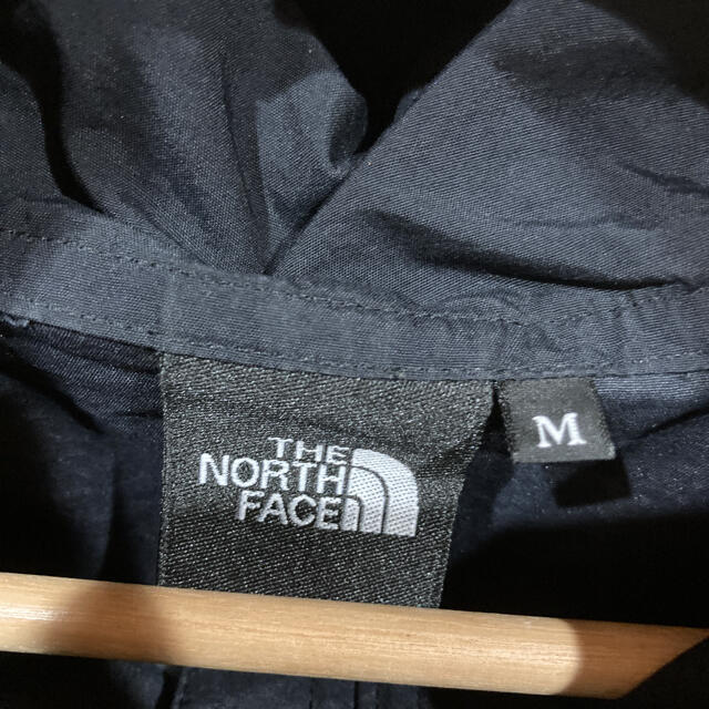 ノースフェイス マウンテンパーカー コンパクトジャケット 1番人気カラー 黒色
