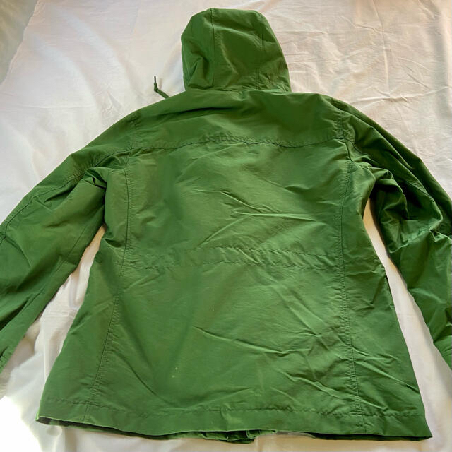 UNIQLO(ユニクロ)のUNIQLO マウンテンジャケット グリーン Sサイズ メンズのジャケット/アウター(マウンテンパーカー)の商品写真