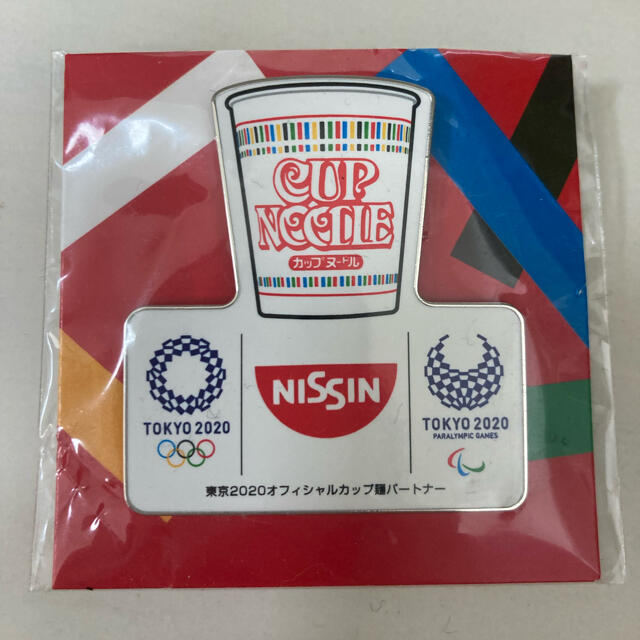 NISSIN カップヌードル　オリンピックバッジ2020 エンタメ/ホビーのコレクション(ノベルティグッズ)の商品写真