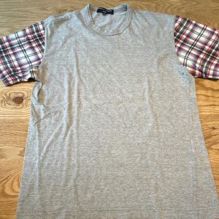 コムデギャルソン(COMME des GARCONS)のCOMME des GARCONS コムデギャルソン　Tシャツ(Tシャツ/カットソー(半袖/袖なし))